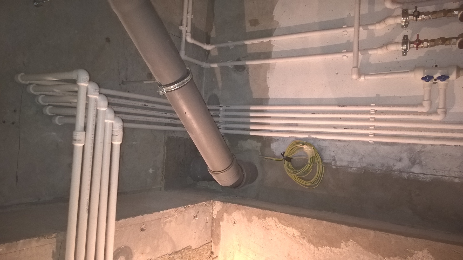 Cadru WC și filtrare